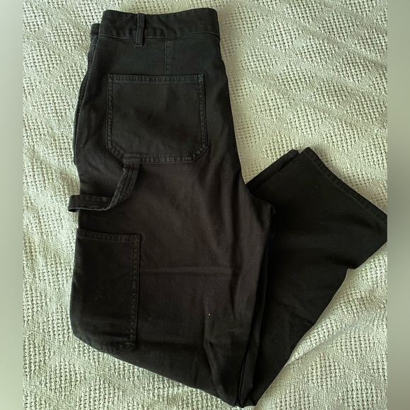 Wilfred Free Aritzia Brennan Cargo Pants, Black, Size 10, Perfect Condition - Picture 4 of 7